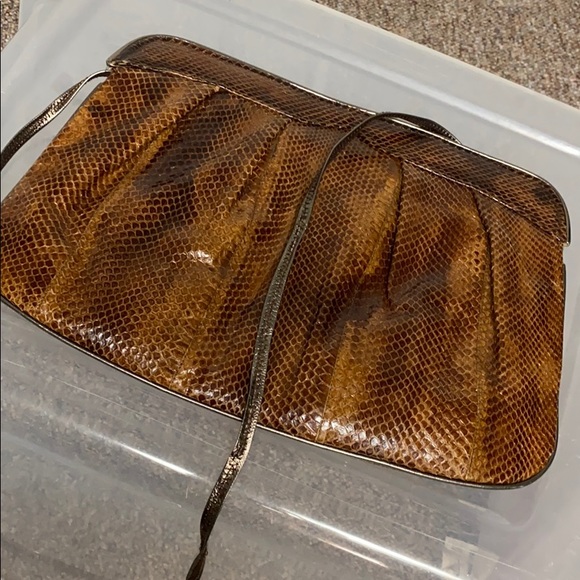 The Bolan Too classic Snake skin purse - Picture 4 of 9